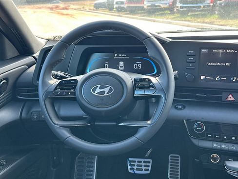 New 2025 Hyundai Elantra Sport image 23