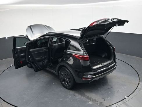 Used 2020 Kia Sportage S w/ S Sunroof Package image 38