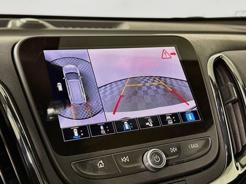Used 2024 Chevrolet Equinox RS FWD image 23