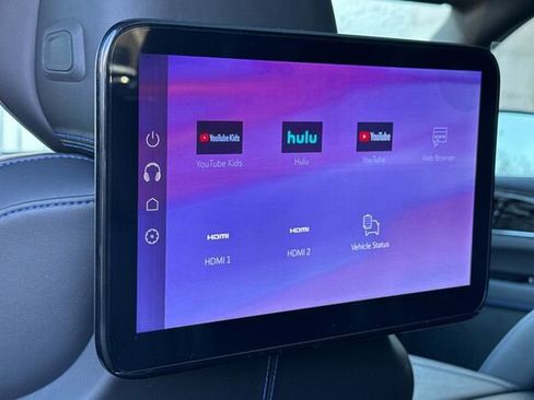 New 2025 Cadillac Escalade IQ Sport 1 w/ LPO, ONYX Package image 15