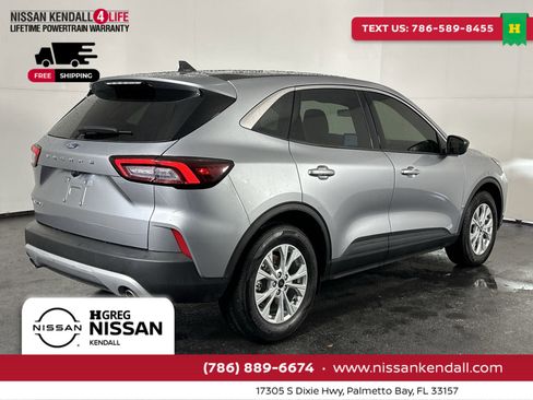 Used 2024 Ford Escape Active image 11