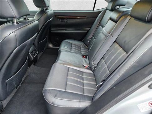 Used 2016 Lexus ES 350 image 19