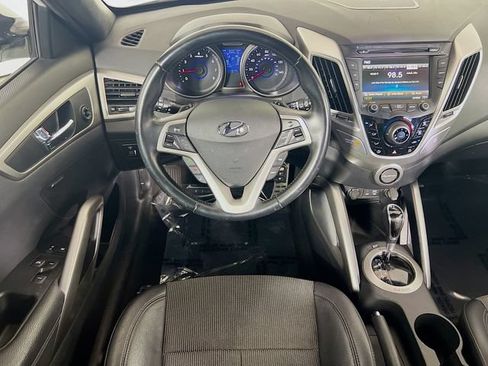 Used 2016 Hyundai Veloster w/ Option Group 02 FWD image 22