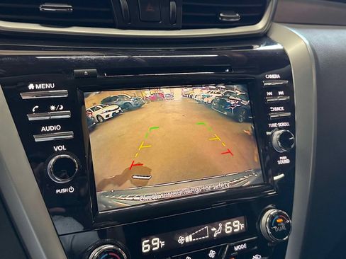 Used 2019 Nissan Murano SV AWD/4WD image 15