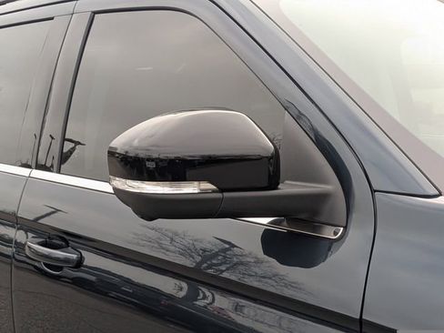 New 2026 Ford Expedition Active RWD image 12