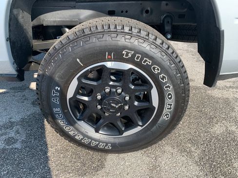 Used 2026 RAM 2500 Laramie AWD/4WD image 4