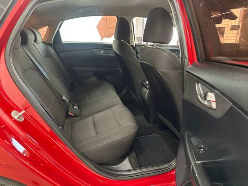 Used 2019 Kia Forte LXS image 13