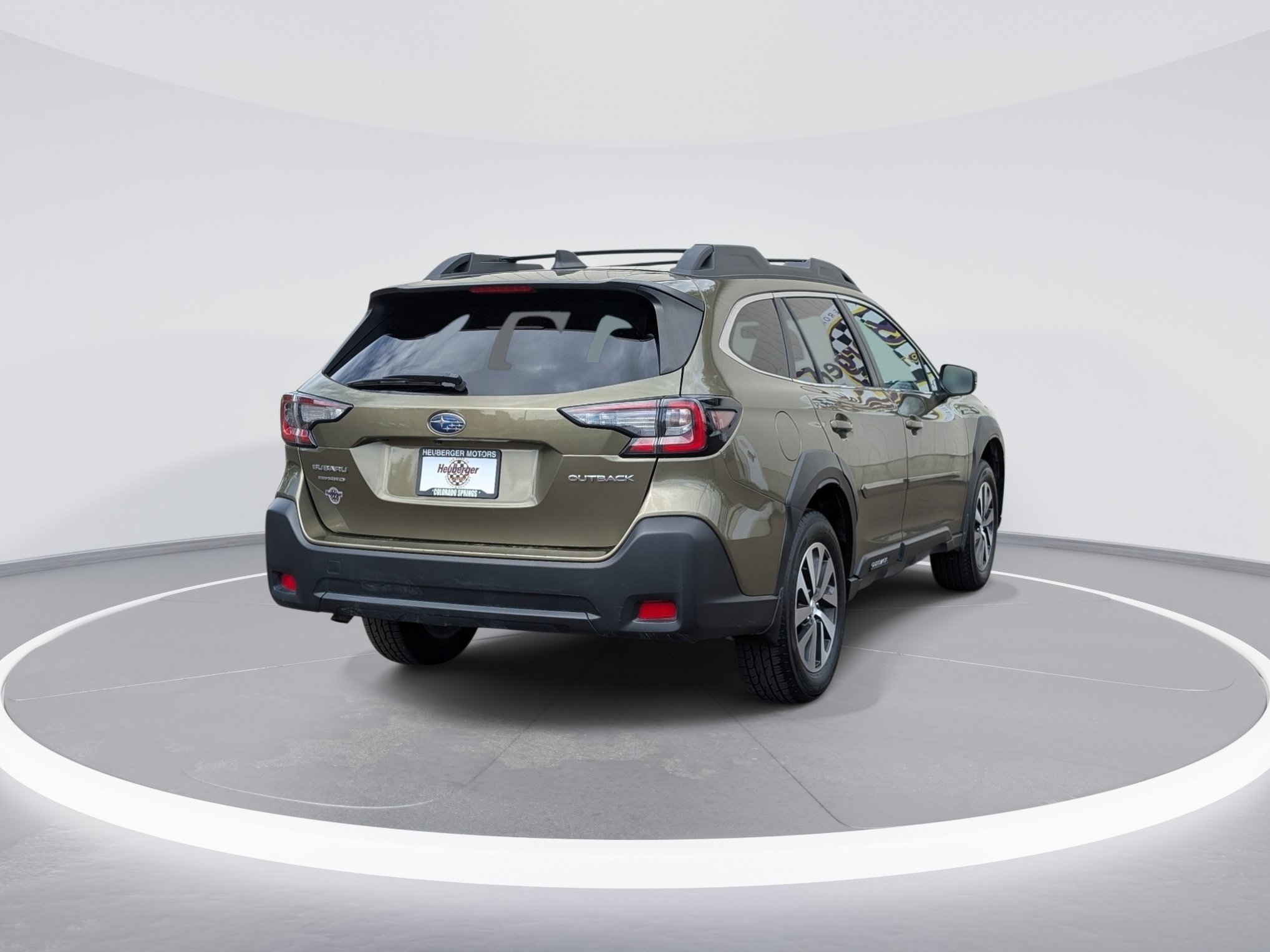Used 2025 Subaru Outback Premium AWD/4WD image 7