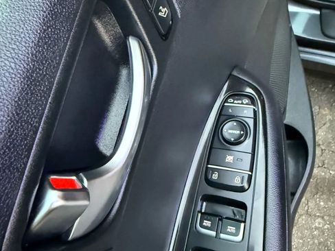 Used 2016 Kia Optima SX image 17