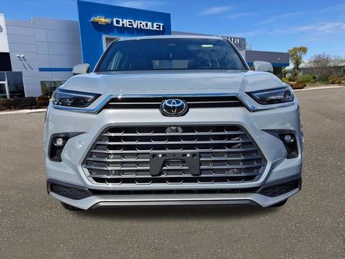 Used 2026 Toyota Grand Highlander AWD Hybrid image 2