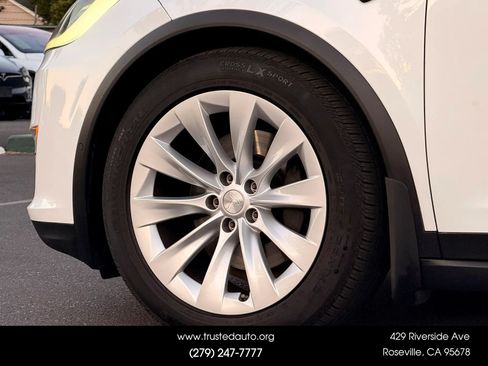 Used 2019 Tesla Model X Long Range AWD/4WD image 22