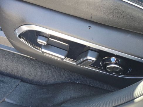 Used 2023 Jeep Grand Cherokee Summit w/ Luxury Tech Group V image 22