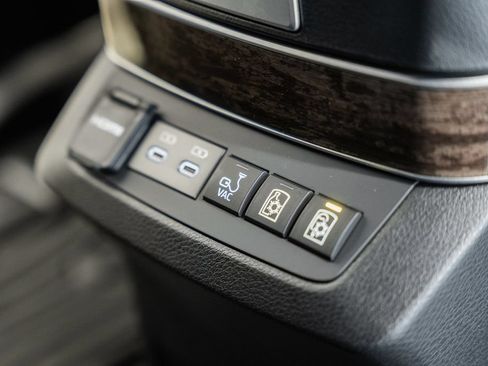 New 2026 Toyota Sienna Platinum AWD/4WD image 35