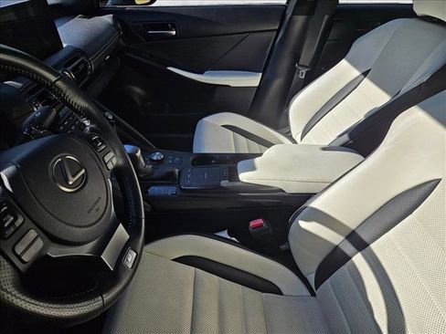Used 2023 Lexus IS 350 F Sport image 13