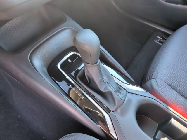 Used 2027 Toyota Corolla LE FWD image 20