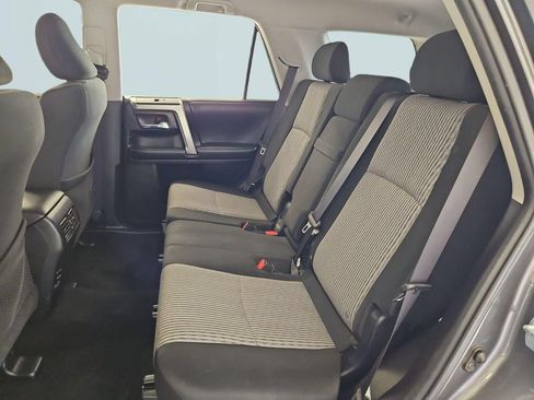 Used 2016 Toyota 4Runner SR5 AWD/4WD image 23