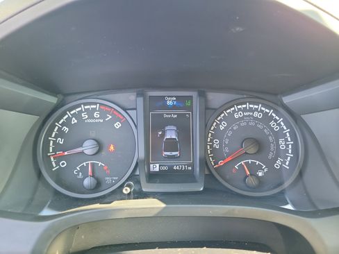 Used 2023 Toyota Tacoma SR image 24