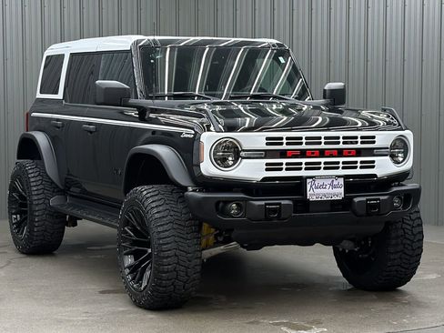 Used 2025 Ford Bronco Heritage Edition image 7