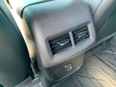 Certified 2024 Chevrolet Equinox RS w/ LPO, Floor Liner Package FWD image 20