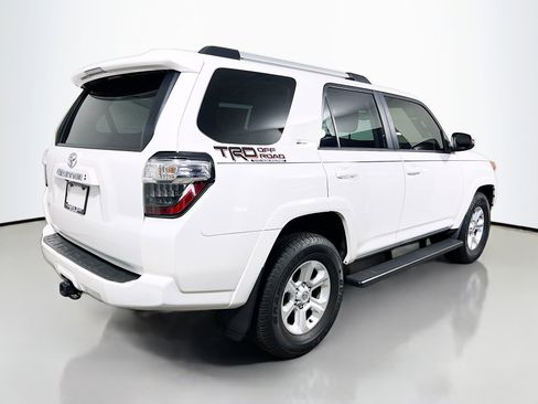 Used 2024 Toyota 4Runner SR5 Premium w/ Moonroof Package RWD image 4