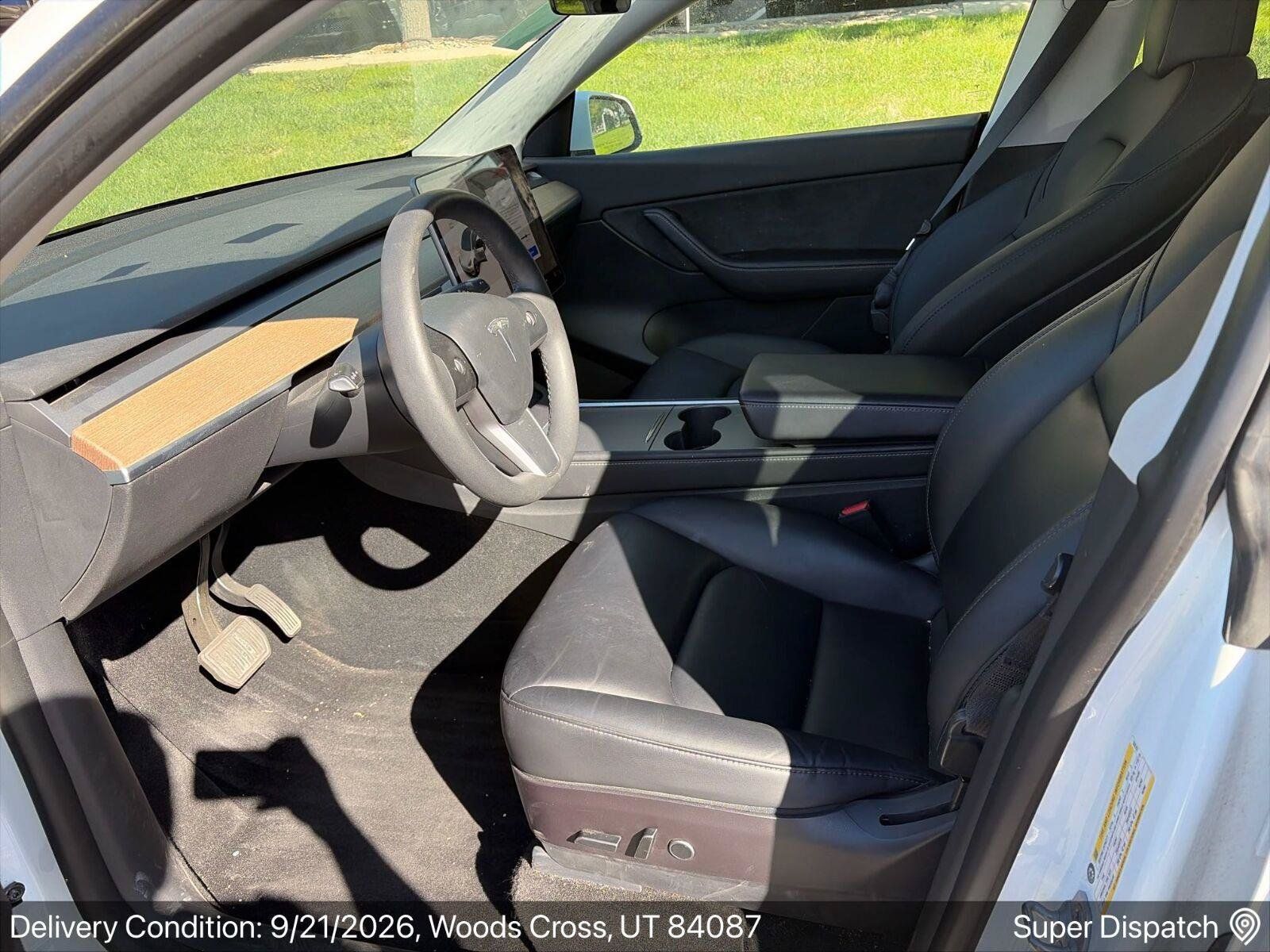 Used 2022 Tesla Model Y Long Range AWD/4WD image 5