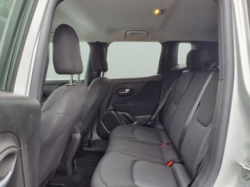 Used 2020 Jeep Renegade Sport w/ Sport Appearance Group FWD image 11