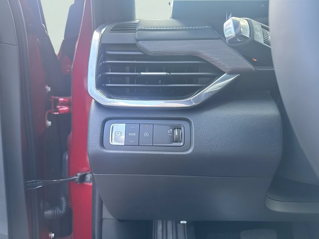 New 2026 GMC Acadia Denali w/ Super Cruise Package FWD image 17