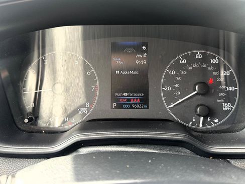 Used 2024 Toyota Corolla LE FWD image 13