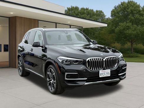 Certified 2022 BMW X5 xDrive40i w/ Climate Comfort Package image 6