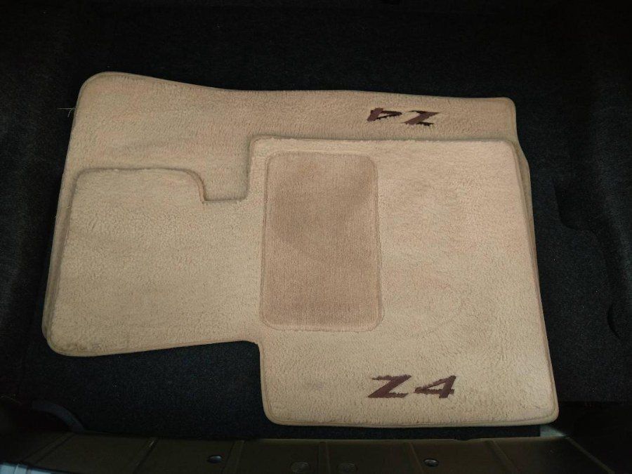 Used 2003 BMW Z4 2.5i RWD image 16