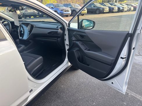 Certified 2025 Subaru Crosstrek 2.0i Premium AWD/4WD image 45