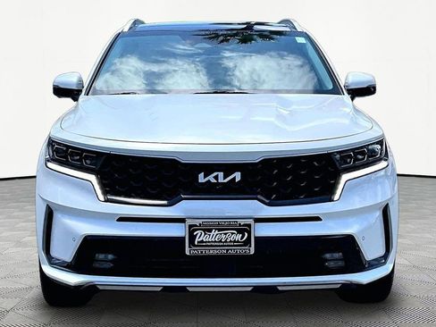 Certified 2023 Kia Sorento SX Prestige AWD/4WD image 3