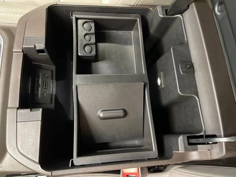 Used 2020 GMC Sierra 2500 SLT w/ SLT Premium Plus Package image 14