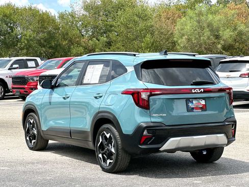 Used 2024 Kia Seltos EX AWD/4WD image 13