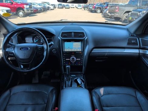Used 2018 Ford Explorer Sport w/ Equipment Group 401A AWD/4WD image 19
