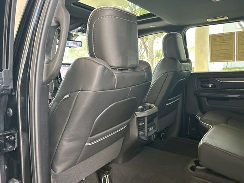 Used 2025 RAM 2500 Limited AWD/4WD image 48