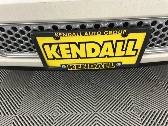 Used 2011 GMC Yukon XL Denali AWD/4WD image 33
