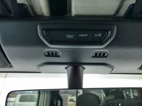 Used 2023 Jeep Wrangler Sahara image 33