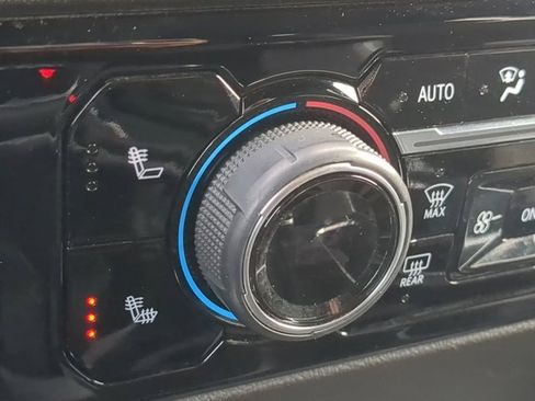 Used 2022 Chevrolet Silverado 1500 RST w/ Convenience Package II image 22