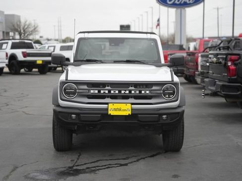Used 2024 Ford Bronco Big Bend image 3