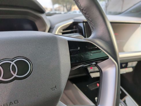 Certified 2023 Audi Q4 e-tron Premium Plus image 20