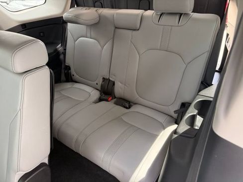 Used 2024 Honda Pilot EX-L image 21