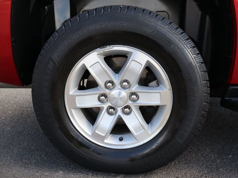 Used 2013 GMC Yukon SLT w/ SLT-2 Equipment Package AWD/4WD image 43