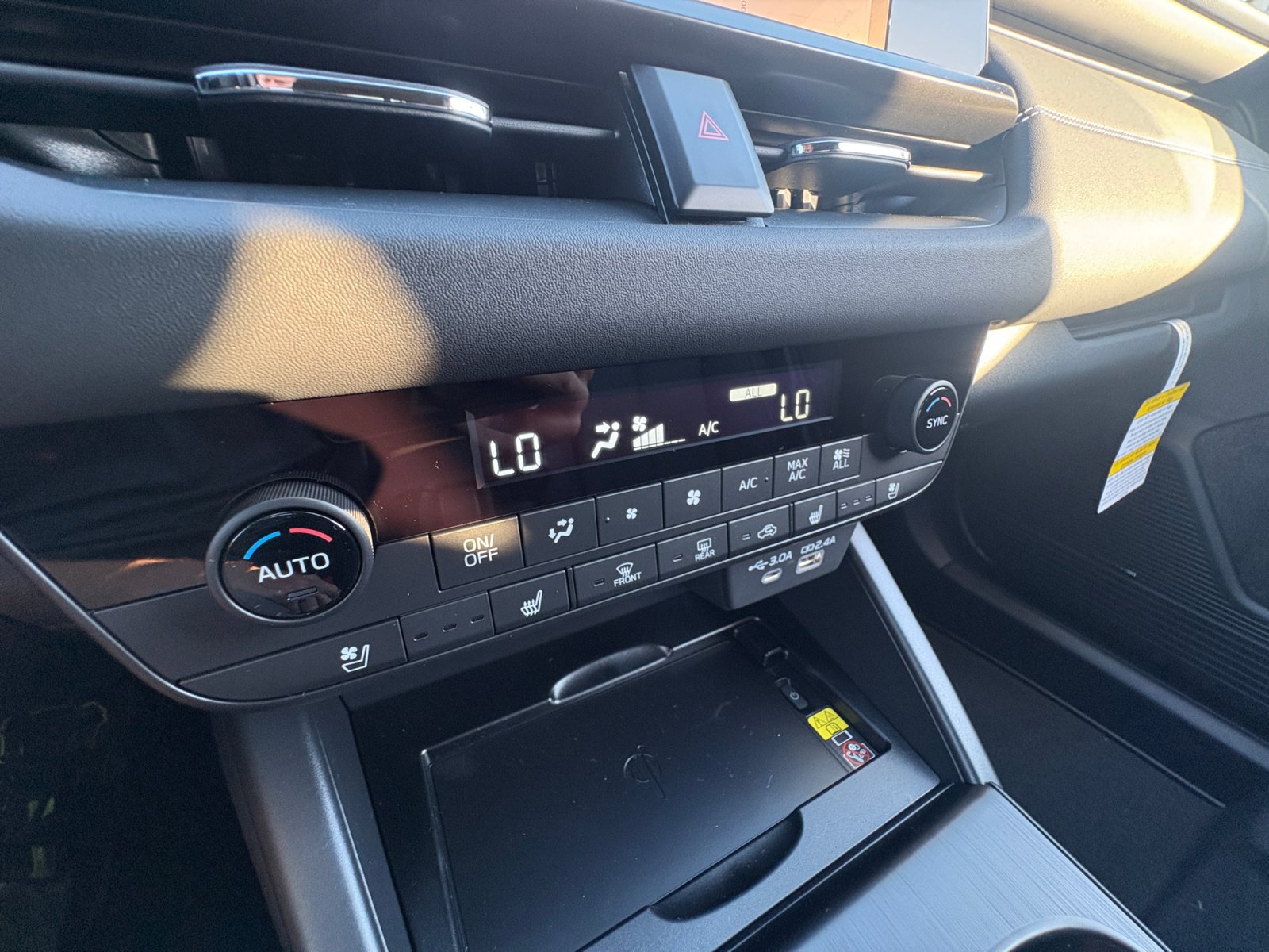 New 2026 Subaru Outback Touring XT AWD/4WD image 31