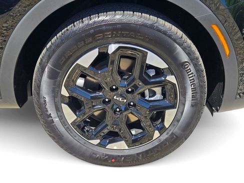 New 2026 Kia Sorento S FWD image 6