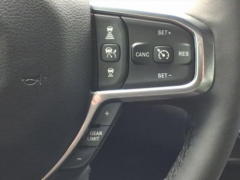 Used 2025 RAM 1500 Laramie w/ Night Edition image 10