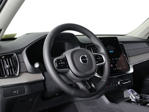 New 2025 Volvo XC90 B6 Ultra image 8