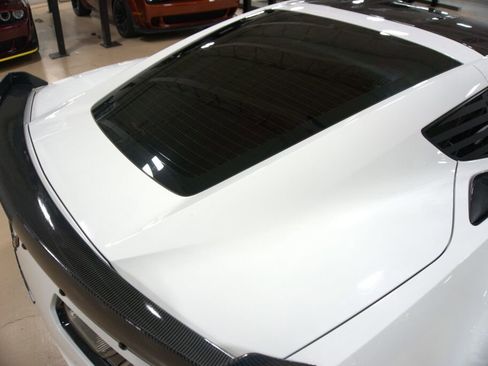 Used 2015 Chevrolet Corvette Z06 w/ 3LZ Preferred Equipment Group image 22