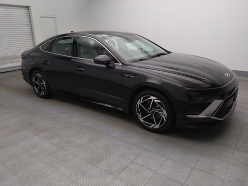 Used 2024 Hyundai Sonata SEL w/ Convenience Package image 11