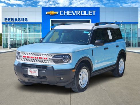 Used 2025 Ford Bronco Sport Heritage w/ Convenience Package AWD/4WD image 2